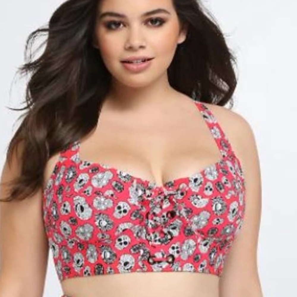 Torrid (0) Bikini SWIM Top Underwire SKULL PRINT